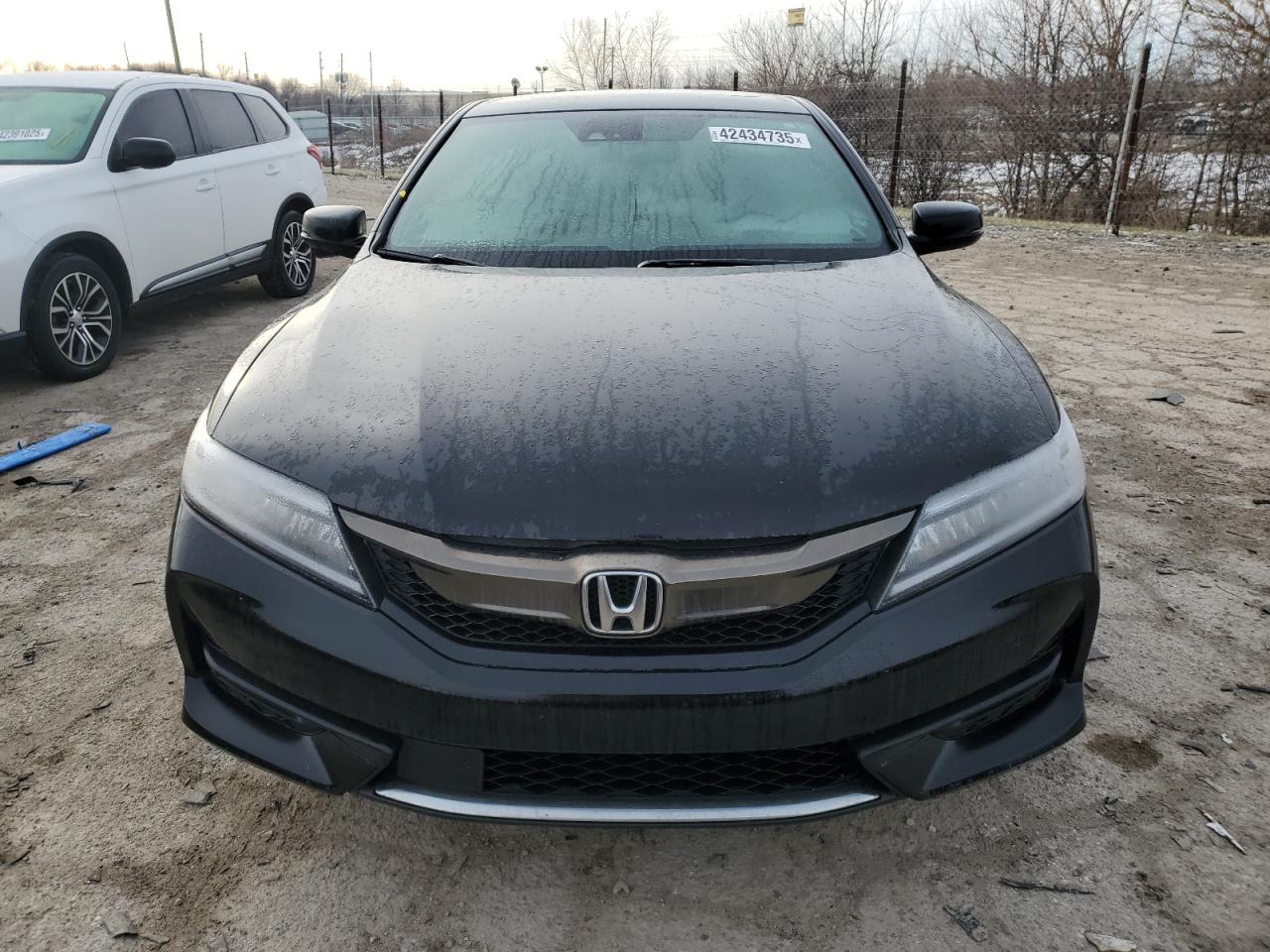 2016 Honda Accord VIN 1HGCT2B02GA003937 Copart auction photo, rear end / minor dent/scratches damage thumbnail 5