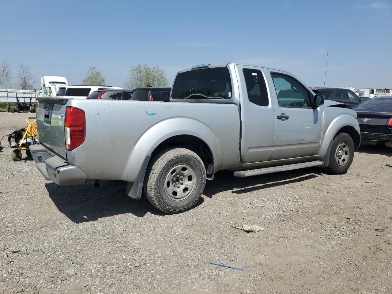 2018 Nissan Navara (Frontier) VIN 1N6BD0CT1JN755551 Copart auction photo, front end damage thumbnail 3