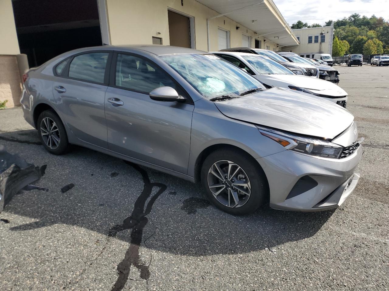 2024 KIA Forte VIN 3KPF24AD5RE748938 Copart auction photo, front end damage thumbnail 4