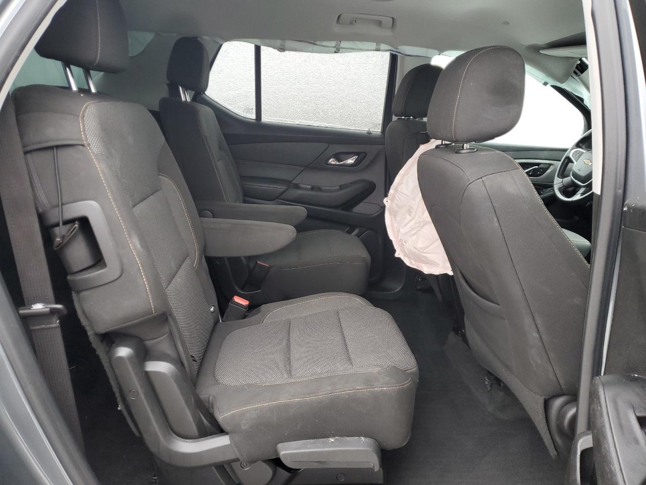 2020 Chevrolet Traverse VIN 1GNEVGKW0LJ234498 Copart auction photo, front end / side damage thumbnail 11