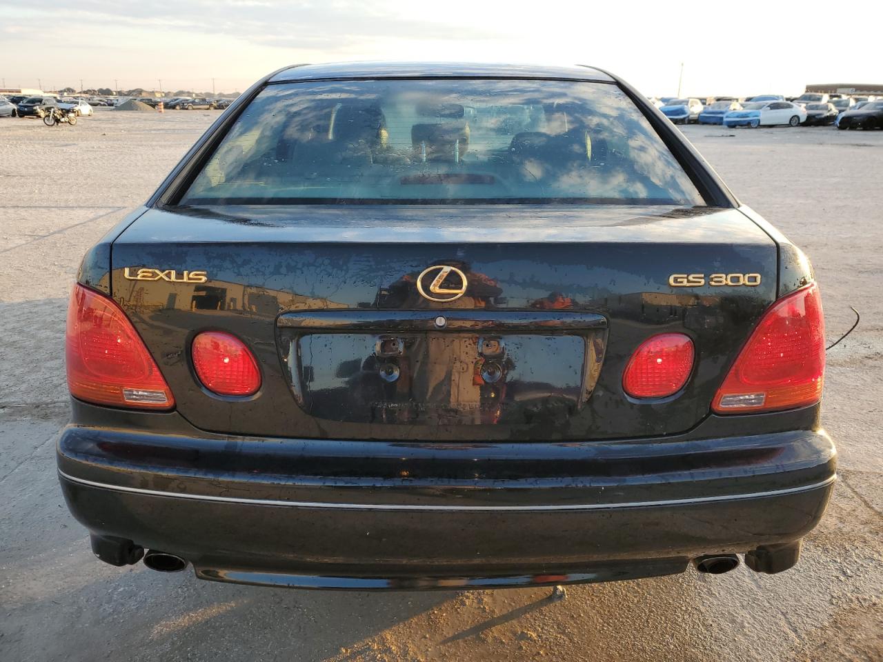 2004 Lexus GS 300 VIN JT8BD69S240200709 Copart auction photo, side / front end damage thumbnail 6