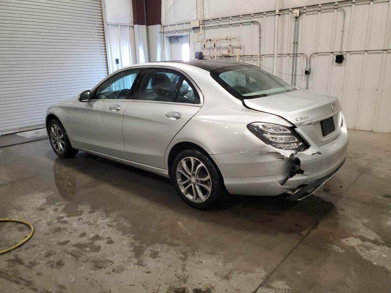 2015 Mercedes-Benz C-klasse VIN 55SWF4KB8FU035828 Copart auction photo, rear end damage thumbnail 2
