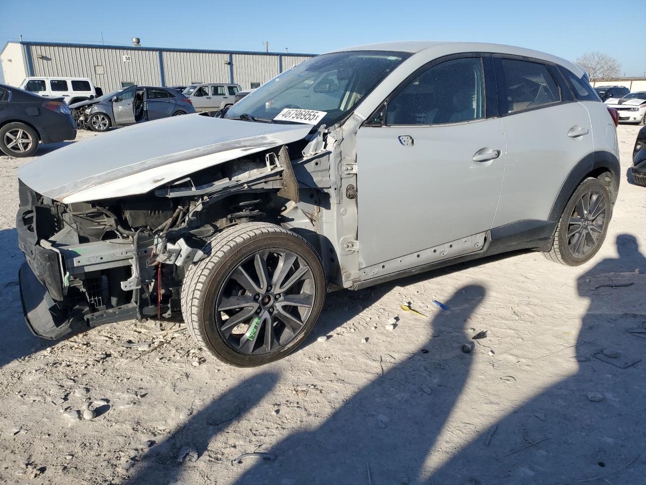 2018 Mazda CX-3 VIN JM1DKDC77J0329677