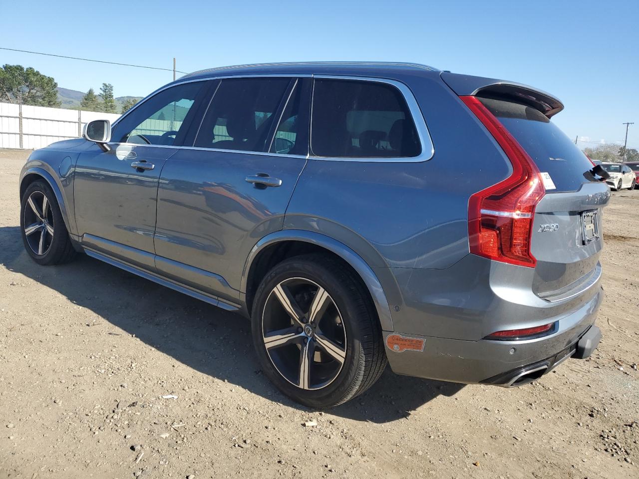 2018 Volvo XC90 VIN YV4BR0PMXJ1334228 Copart auction photo, water/flood damage thumbnail 2