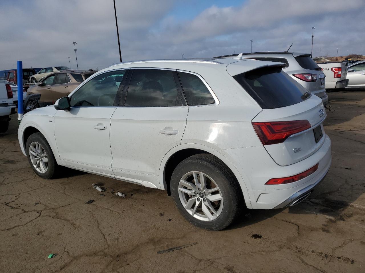 2023 Audi Q5 VIN WA1GAAFY7P2100023 Copart auction photo, side damage thumbnail 2