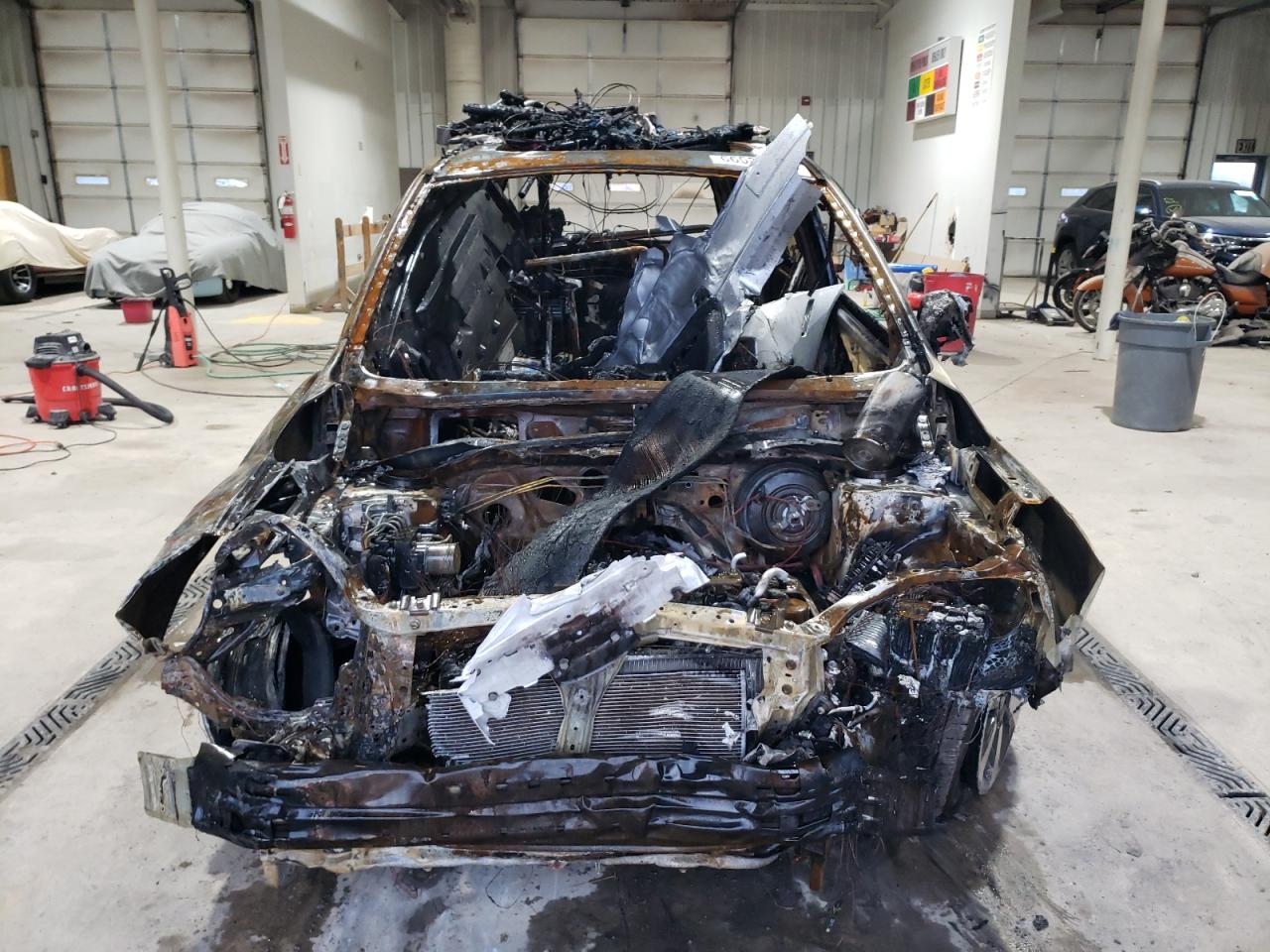 2018 Subaru Forester VIN JF2SJAGC0JH584772 Copart auction photo, burn / burn - interior damage thumbnail 5