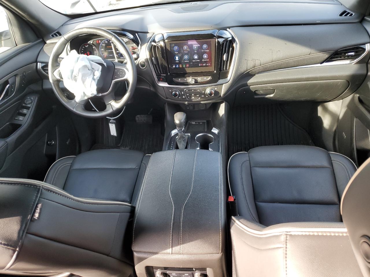 2022 Chevrolet Traverse VIN 1GNEVKKW9NJ125026 Copart auction photo, front end damage thumbnail 8