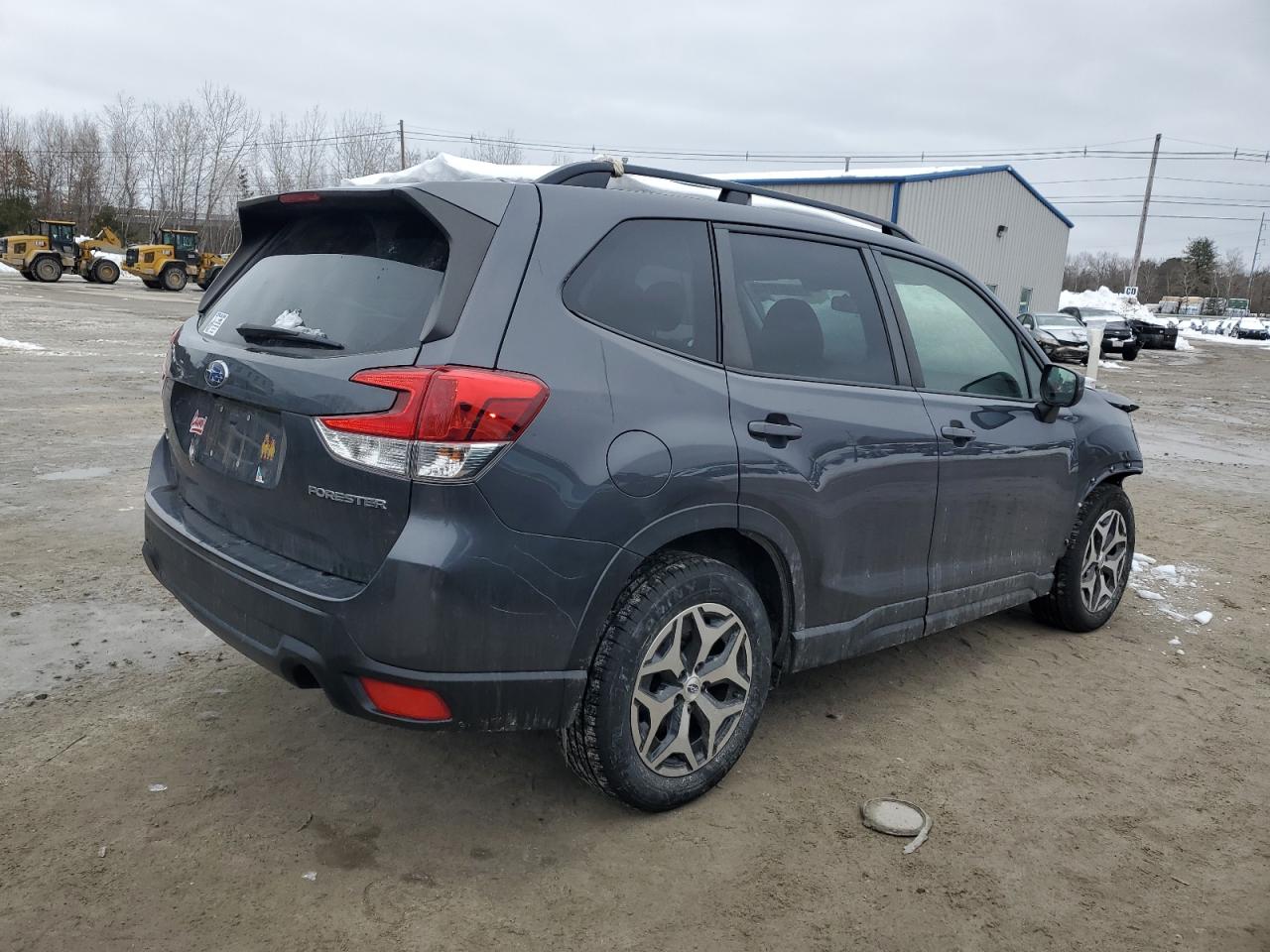 2021 Subaru Forester VIN JF2SKAJC9MH454435 Copart auction photo, front end damage thumbnail 3