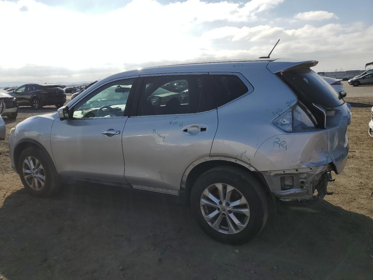 2015 Nissan Rogue VIN 5N1AT2ML3FC786228 Copart auction photo, rear end damage thumbnail 2