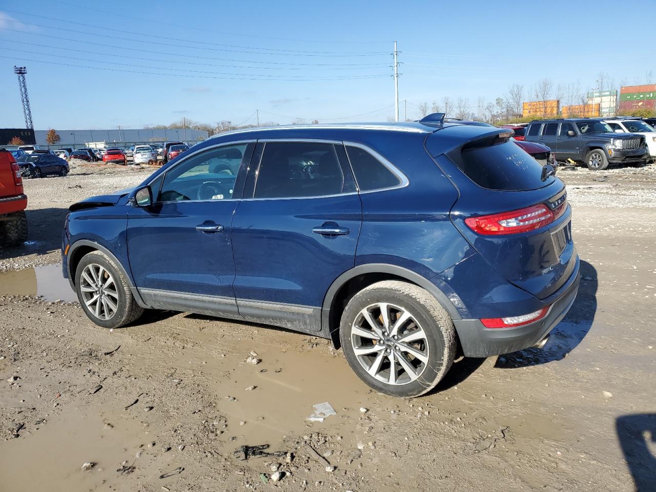 2019 Lincoln MKC VIN 5LMCJ3D97KUL16228 Copart auction photo, front end / minor dent/scratches damage thumbnail 2
