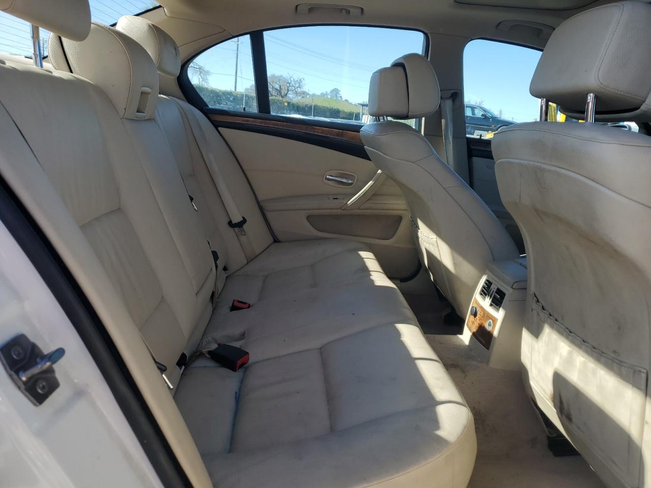 2010 BMW 5er VIN WBANV1C59AC159360 Copart auction photo, front end damage thumbnail 11