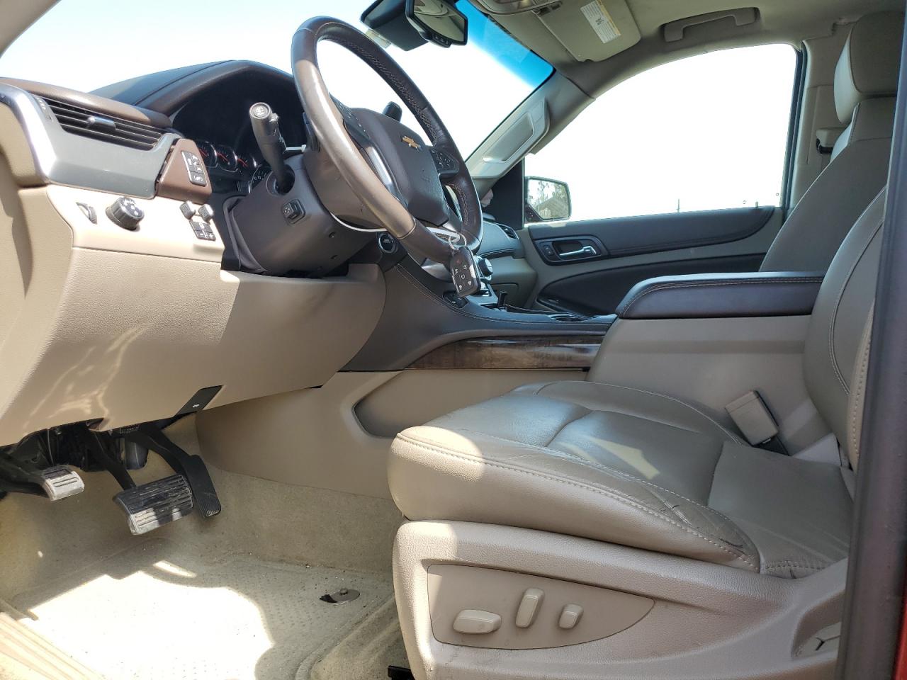 2016 Chevrolet Tahoe VIN 1GNSCBKC5GR355844 Copart auction photo, side damage thumbnail 6