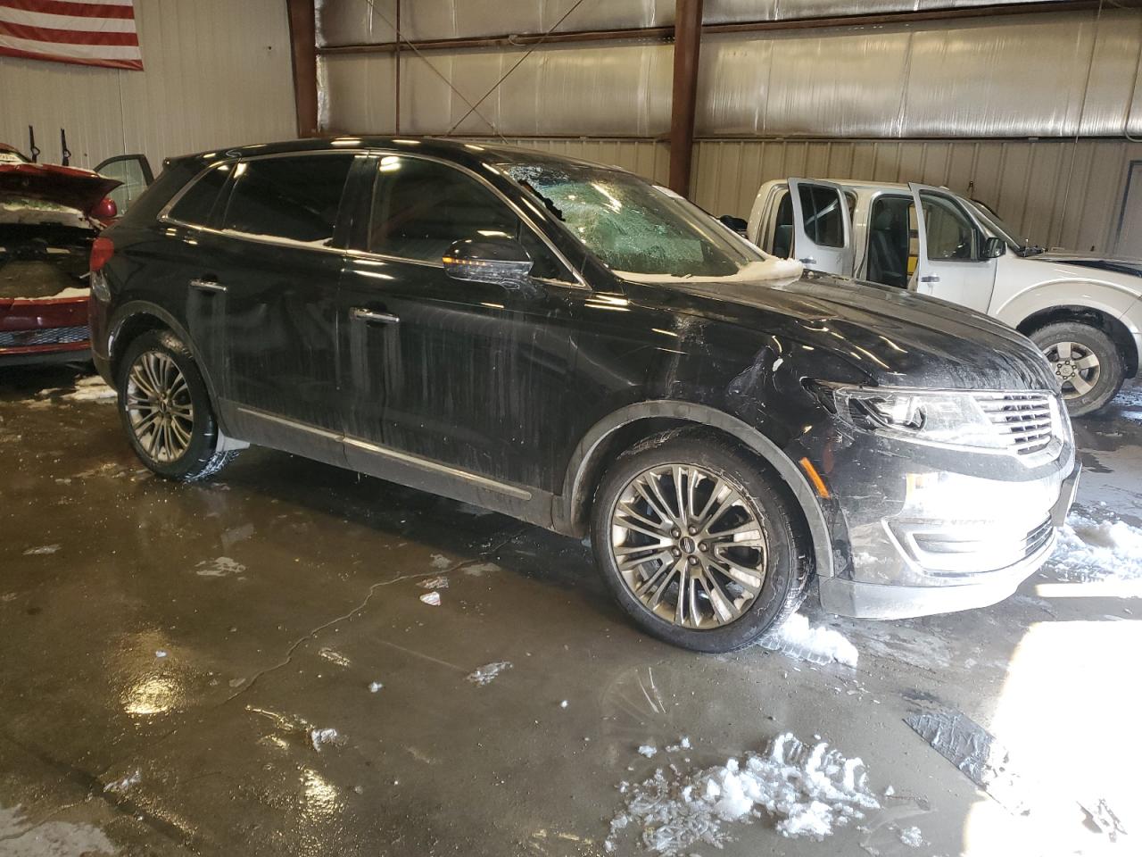 2016 Lincoln MKX VIN 2LMTJ8LRXGBL38078 Copart auction photo, top/roof / front end damage thumbnail 4