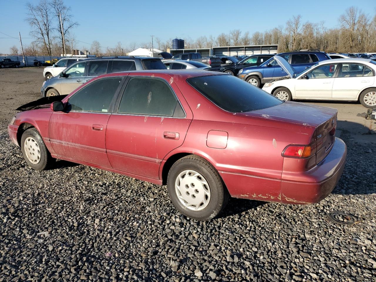 1998 Toyota Camry VIN JT2BG22K1W0221154 Copart auction photo, burn damage thumbnail 2