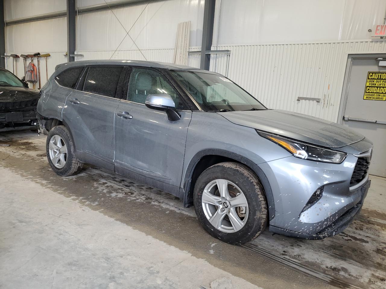 2021 Toyota Highlander VIN 5TDBZRBH8MS100369 Copart auction photo, partial repair damage thumbnail 4