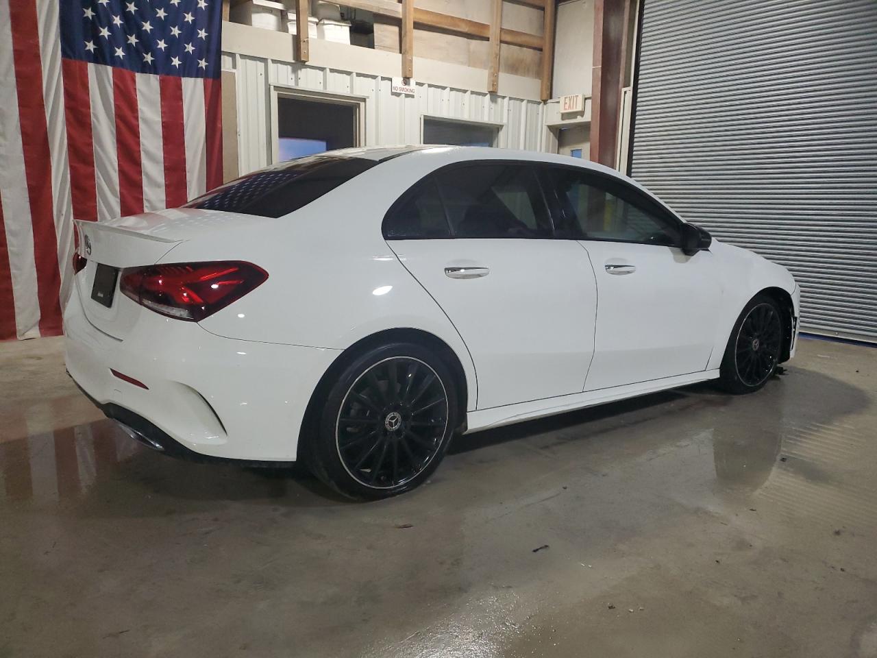 2021 Mercedes-Benz A-klasse VIN W1K3G4EB5MJ258515 Copart auction photo, front end / minor dent/scratches damage thumbnail 3
