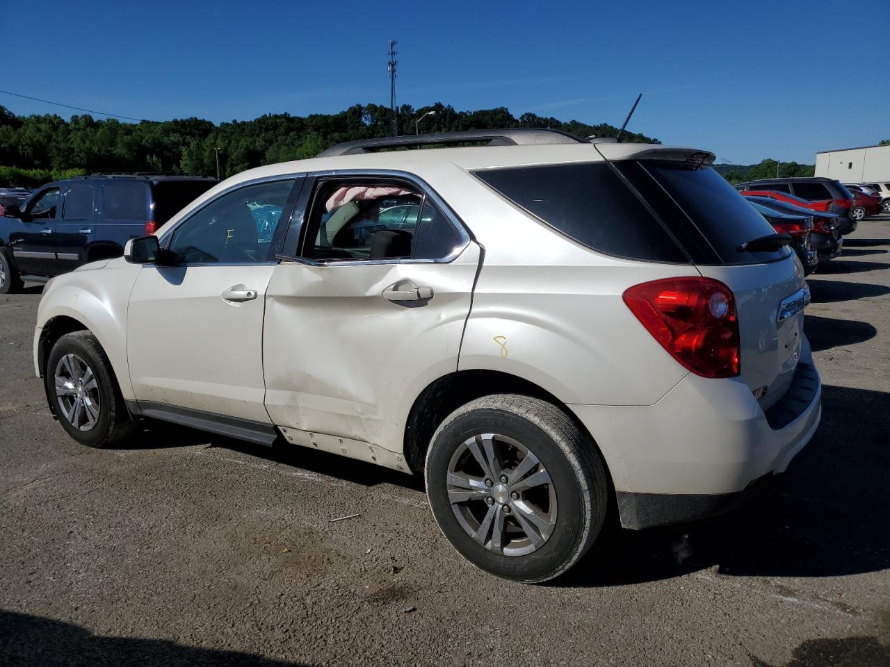 2015 Chevrolet Equinox VIN 1GNALBEK2FZ125109 Copart auction photo, rollover damage thumbnail 2