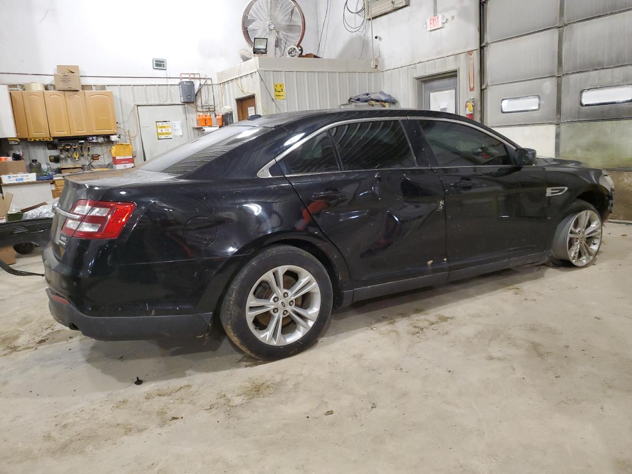 2016 Ford Taurus VIN 1FAHP2E86GG113743 Copart auction photo, front end / side damage thumbnail 3