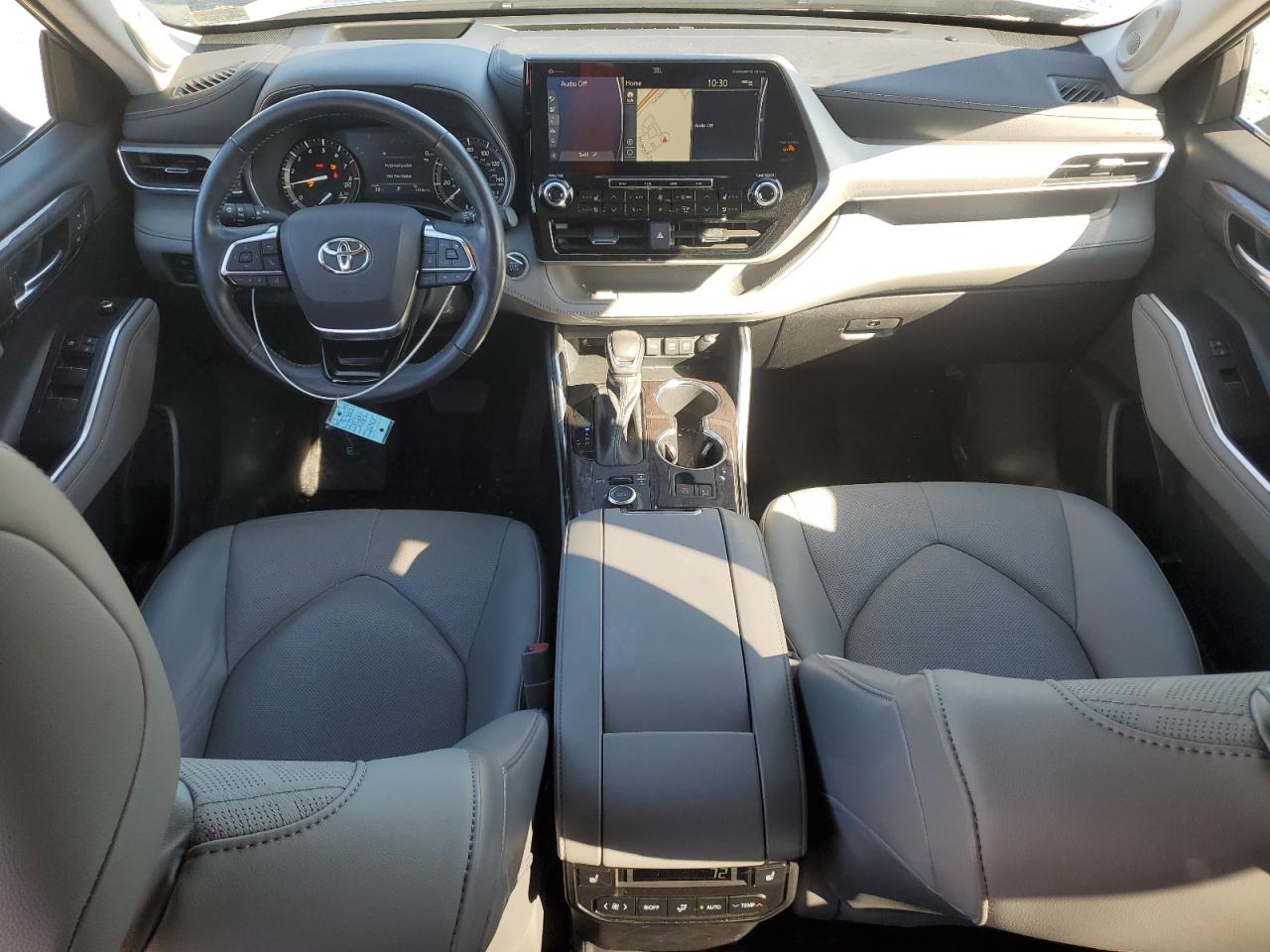 2021 Toyota Highlander VIN 5TDFZRBH8MS130375 Copart auction photo, front end / minor dent/scratches damage thumbnail 8