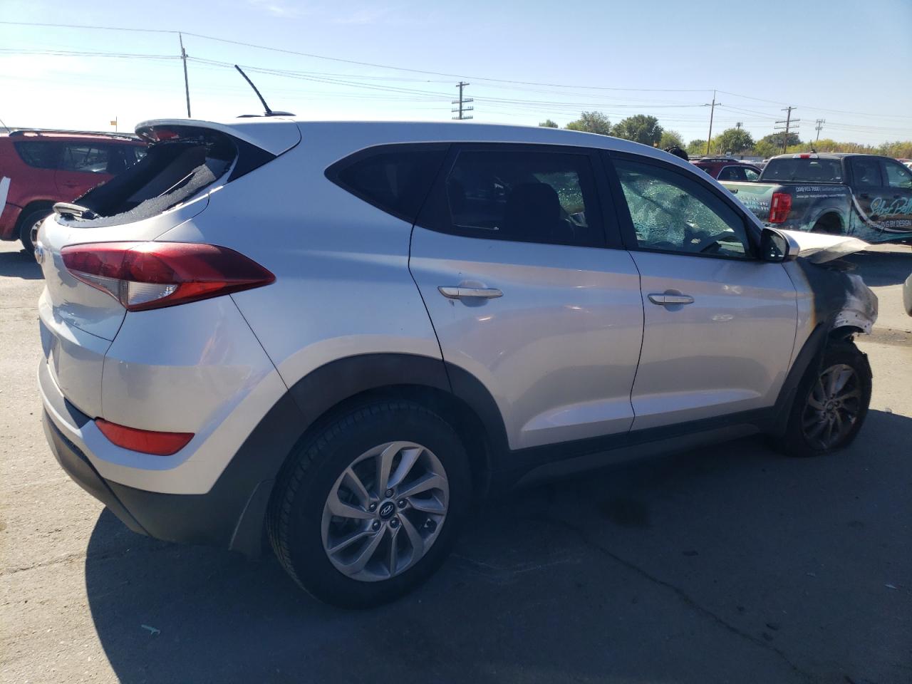 2016 Hyundai Tucson VIN KM8J23A42GU113478 Copart auction photo, burn - engine / burn - interior damage thumbnail 3
