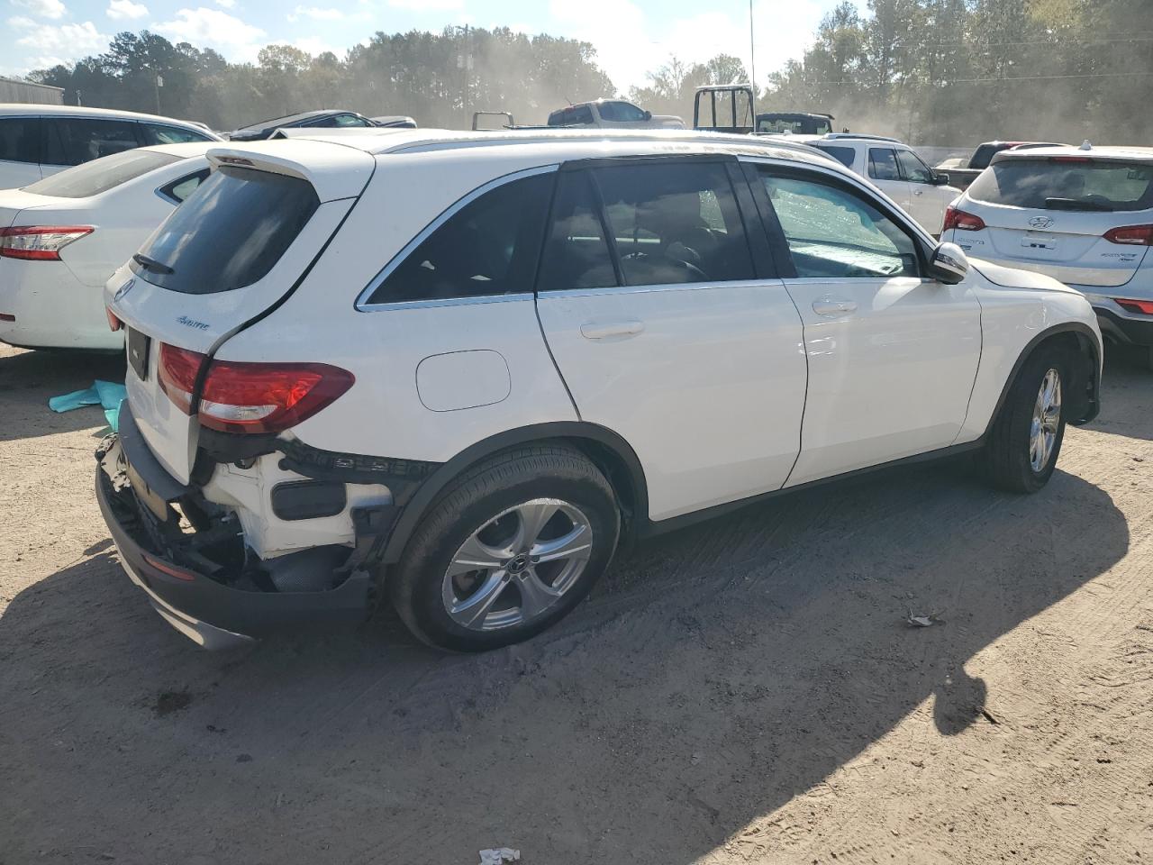 2018 Mercedes-Benz GLC VIN WDC0G4KB1JV048185 Copart auction photo, rollover damage thumbnail 3