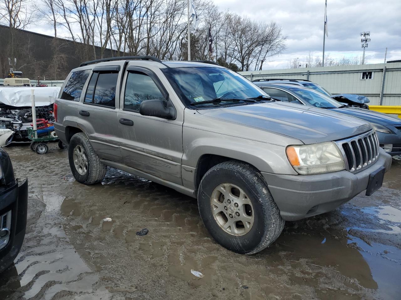 2000 Jeep Grand Cherokee VIN 1J4GW48S4YC318847 Copart auction photo, side damage thumbnail 4