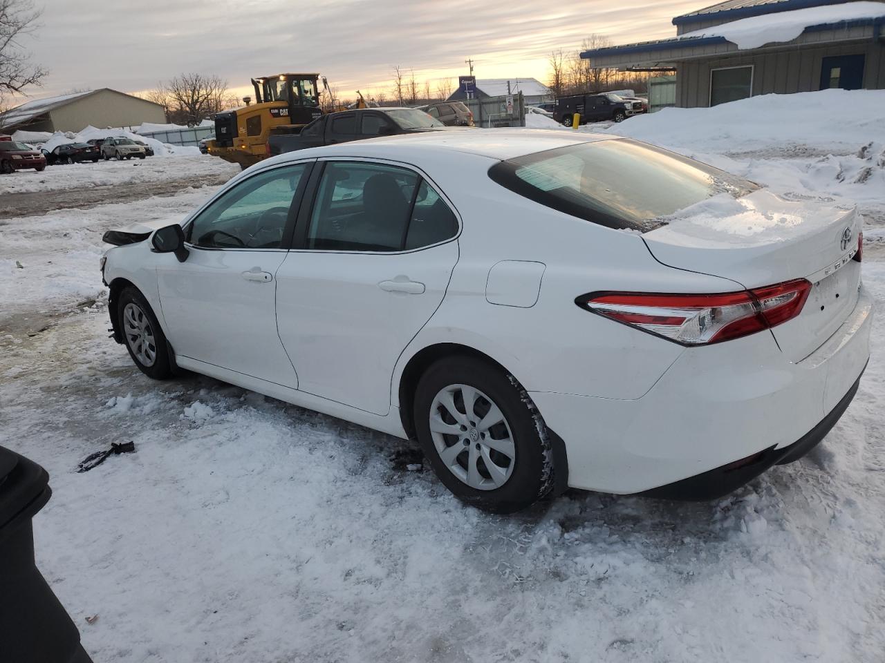 2019 Toyota Camry VIN 4T1B11HK2KU818757 Copart auction photo, front end / side damage thumbnail 2