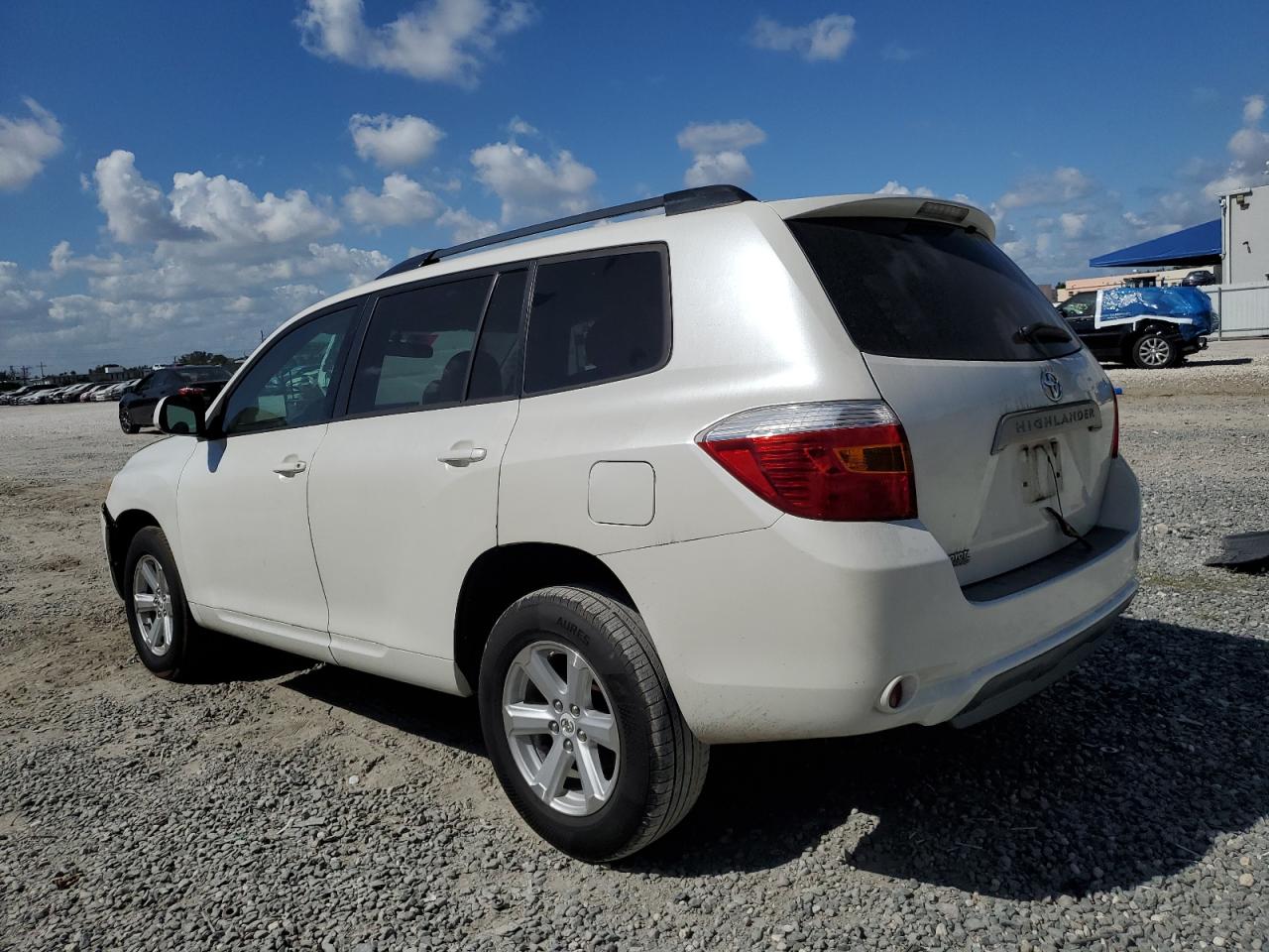 2010 Toyota Highlander VIN 5TDZA3EH8AS006180 Copart auction photo, front end / minor dent/scratches damage thumbnail 2