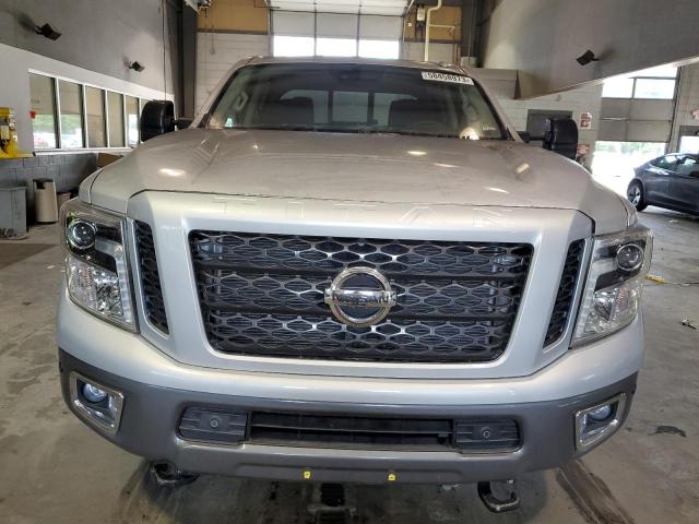 2018 Nissan Titan VIN 1N6BA1F4XJN534694 Copart auction photo, burn - interior damage thumbnail 5