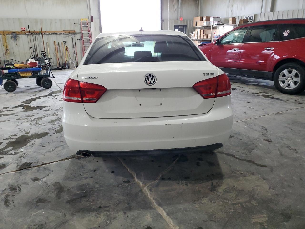 2015 Volkswagen Passat VIN 1VWBV7A3XFC055930 Copart auction photo, front end / mechanical damage thumbnail 6