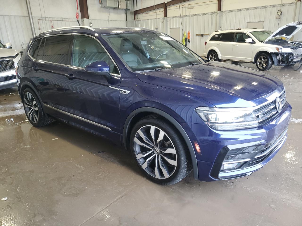 2021 Volkswagen Tiguan VIN 3VV4B7AX1MM031584 Copart auction photo, rear end damage thumbnail 4