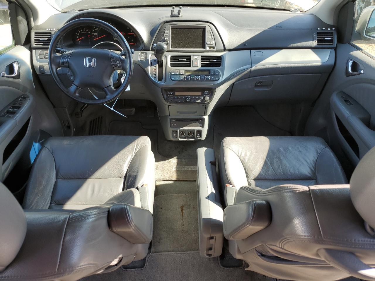 2006 Honda Odyssey VIN 5FNRL38736B079711 Copart auction photo, front end / side damage thumbnail 8