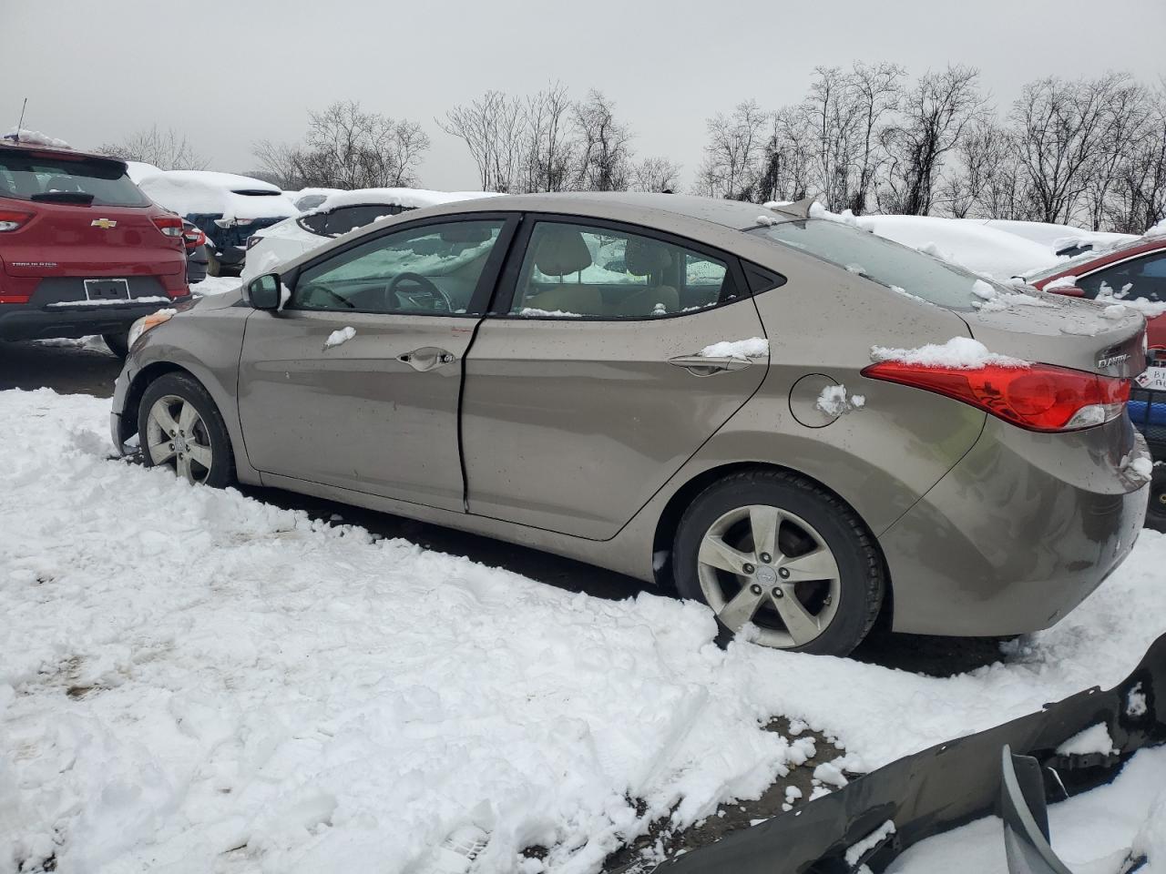 2012 Hyundai Elantra VIN 5NPDH4AE1CH064700 Copart auction photo, vandalism / minor dent/scratches damage thumbnail 2