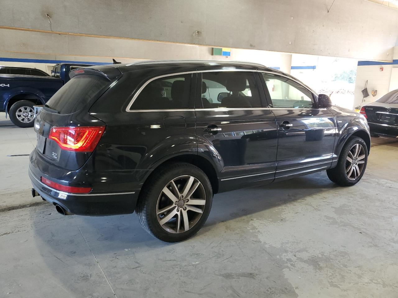 2015 Audi Q7 VIN WA1LGAFE8FD001037 Copart auction photo, undercarriage damage thumbnail 3