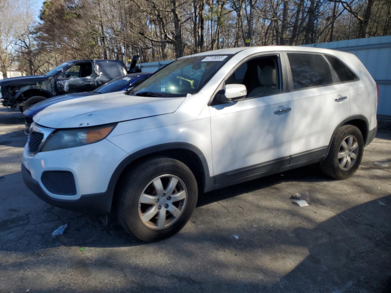 2011 KIA Sorento VIN 5XYKT3A19BG091484