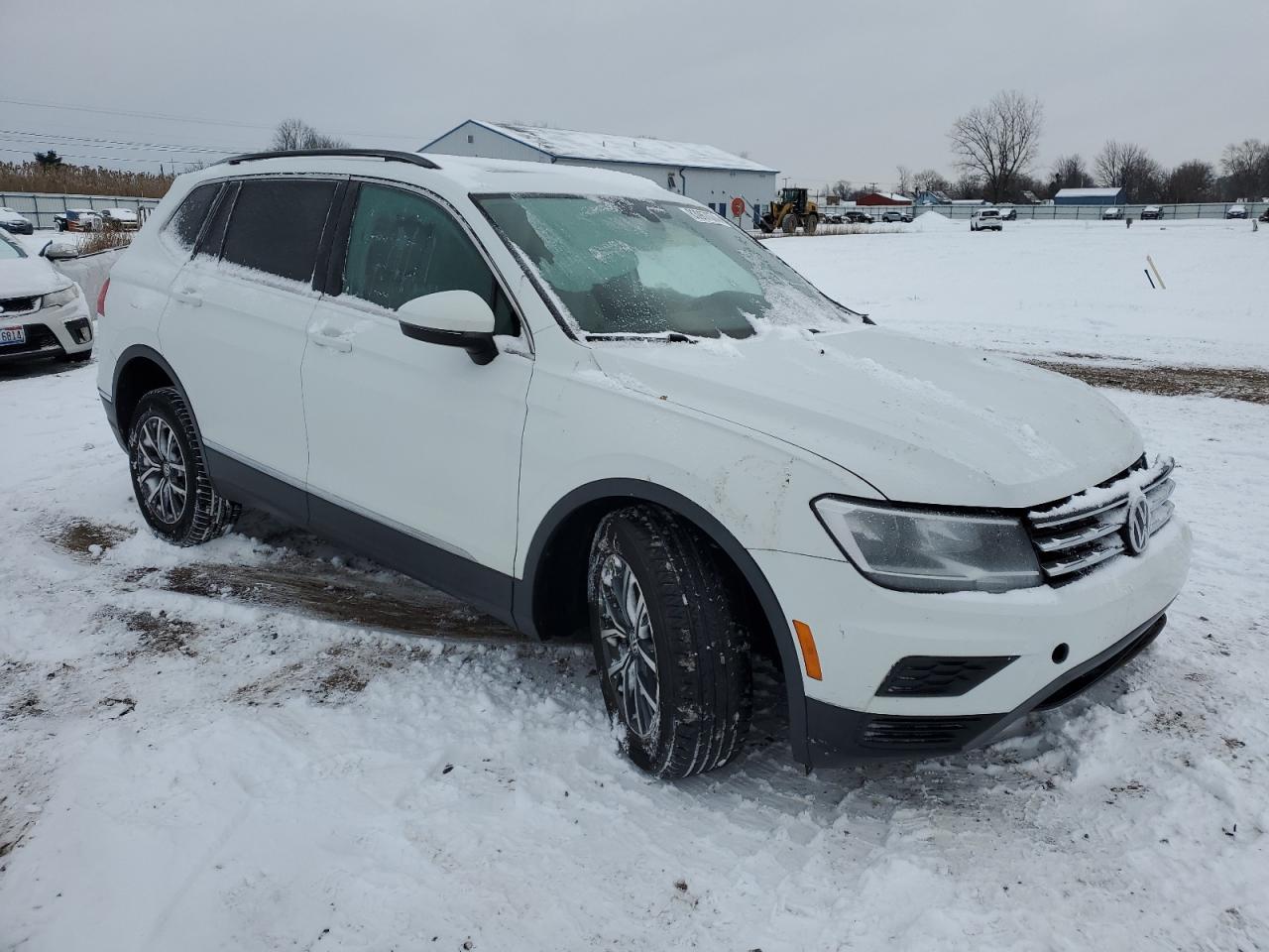 2020 Volkswagen Tiguan VIN 3VV2B7AX3LM097026 Copart auction photo, front end / undercarriage damage thumbnail 4