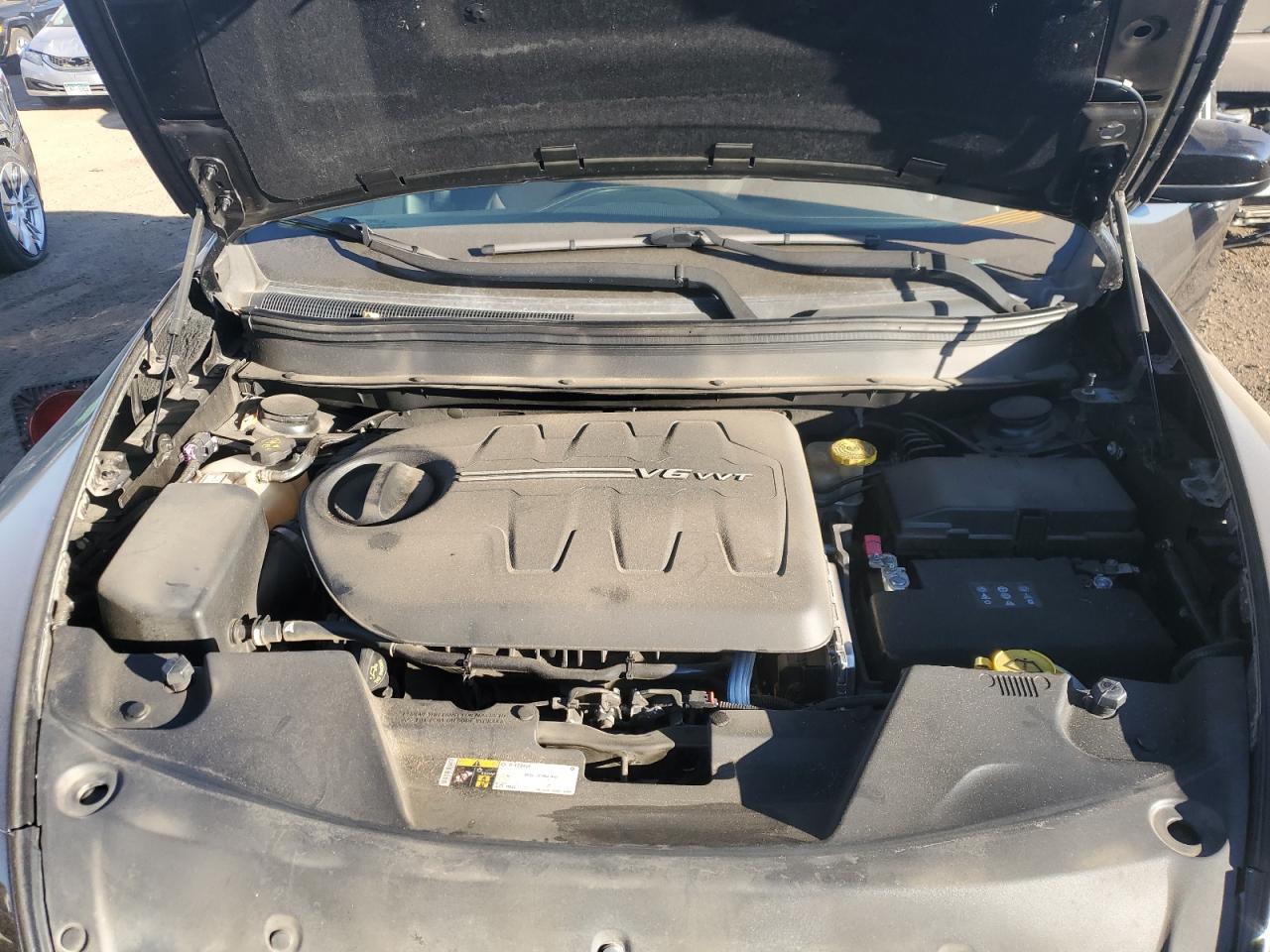 2016 Jeep Grand Cherokee VIN 1C4PJMCSXGW262826 Copart auction photo, minor dent/scratches damage thumbnail 12