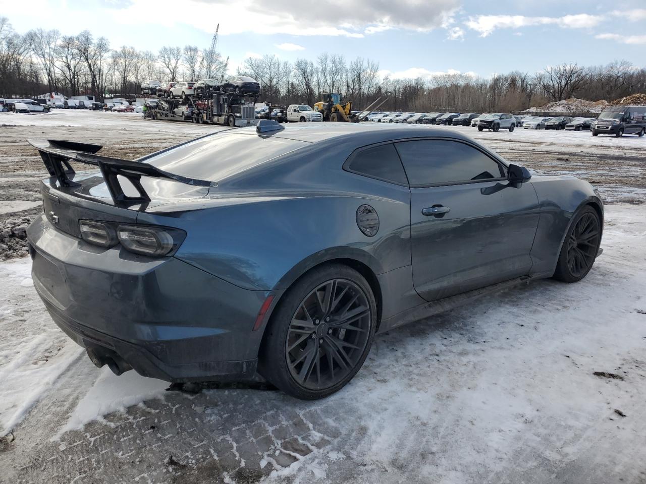 2021 Chevrolet Camaro VIN 1G1FJ1R60M0105348 Copart auction photo, vandalism / front end damage thumbnail 3