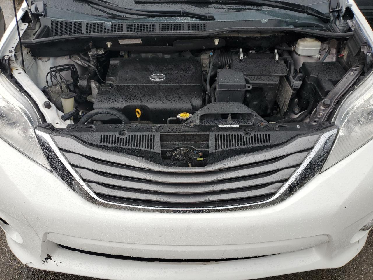 2011 Toyota Sienna VIN 5TDYK3DC7BS050557 Copart auction photo, water/flood damage thumbnail 12