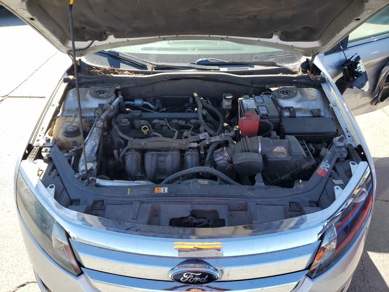 2012 Ford Fusion VIN 3FAHP0HA9CR327681 Copart auction photo, all over damage thumbnail 11