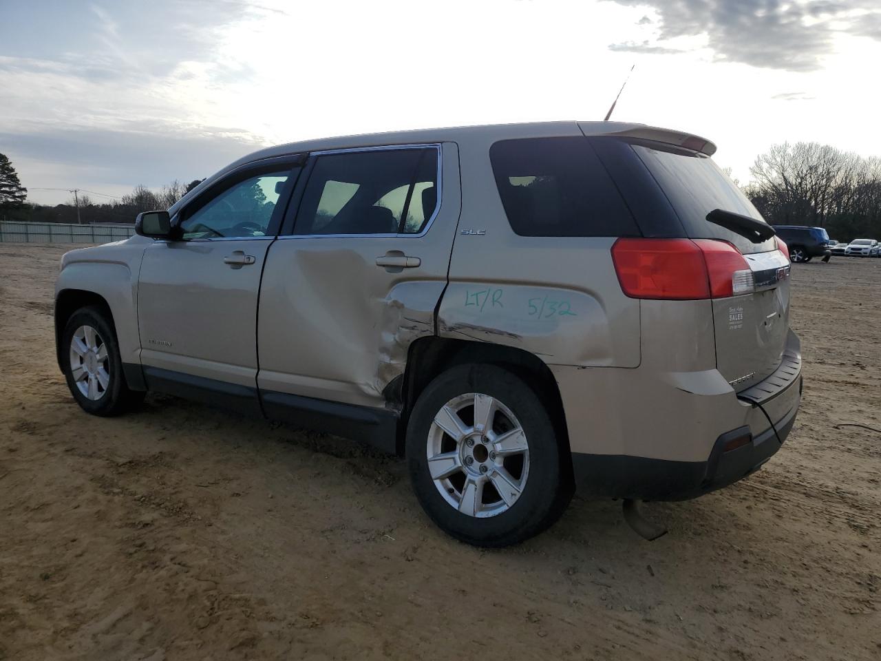 2011 GMC Terrain VIN 2CTALMEC2B6270254 Copart auction photo, side / front end damage thumbnail 2