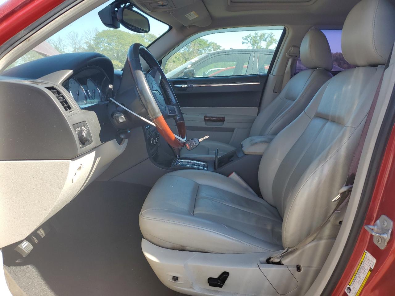 2007 Chrysler 300 VIN 2C3KA53G97H805128 Copart auction photo, hail / mechanical damage thumbnail 7