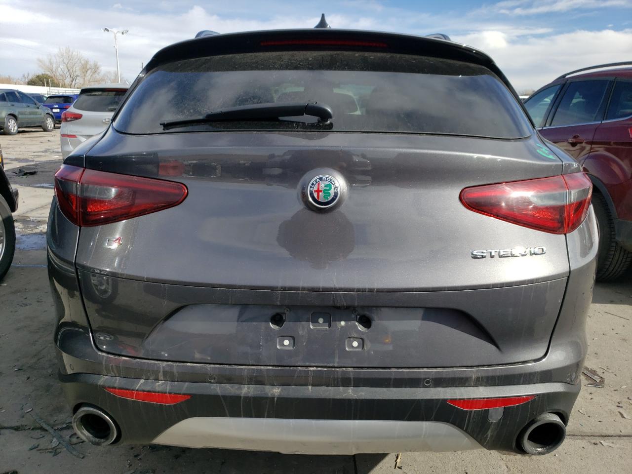 2018 Alfa Romeo Stelvio VIN ZASFAKPN0J7B78964 Copart auction photo, side / rear end damage thumbnail 6