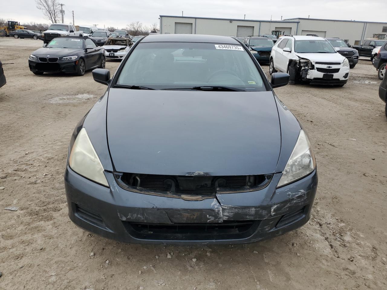 2007 Honda Accord VIN 1HGCM56487A025274 Copart auction photo, all over / minor dent/scratches damage thumbnail 5