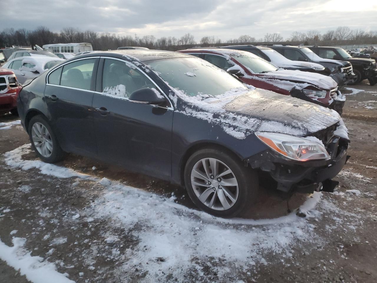 2016 Buick Regal VIN 2G4GS5GX4G9108352 Copart auction photo, front end / side damage thumbnail 4