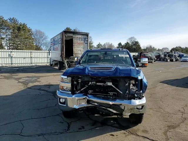 2018 Chevrolet Silverado VIN 1GC4K0CY4JF141553 Copart auction photo, front end damage thumbnail 11