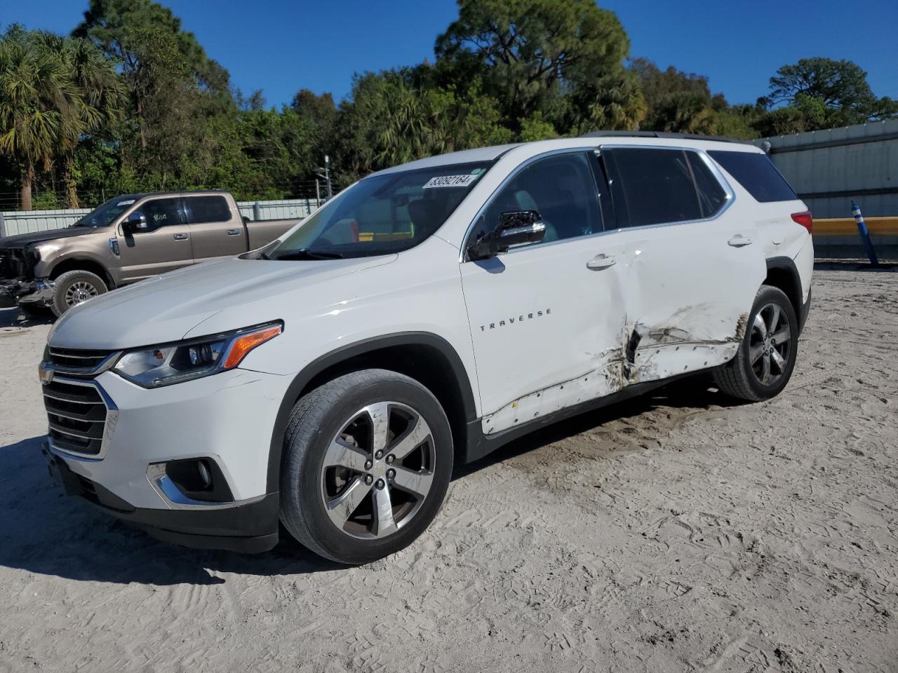2020 Chevrolet Traverse VIN 1GNERHKW0LJ221521