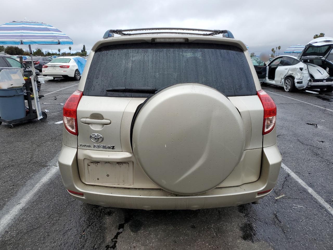 2008 Toyota RAV 4 VIN JTMZD33V385098685 Copart auction photo, front end / minor dent/scratches damage thumbnail 6