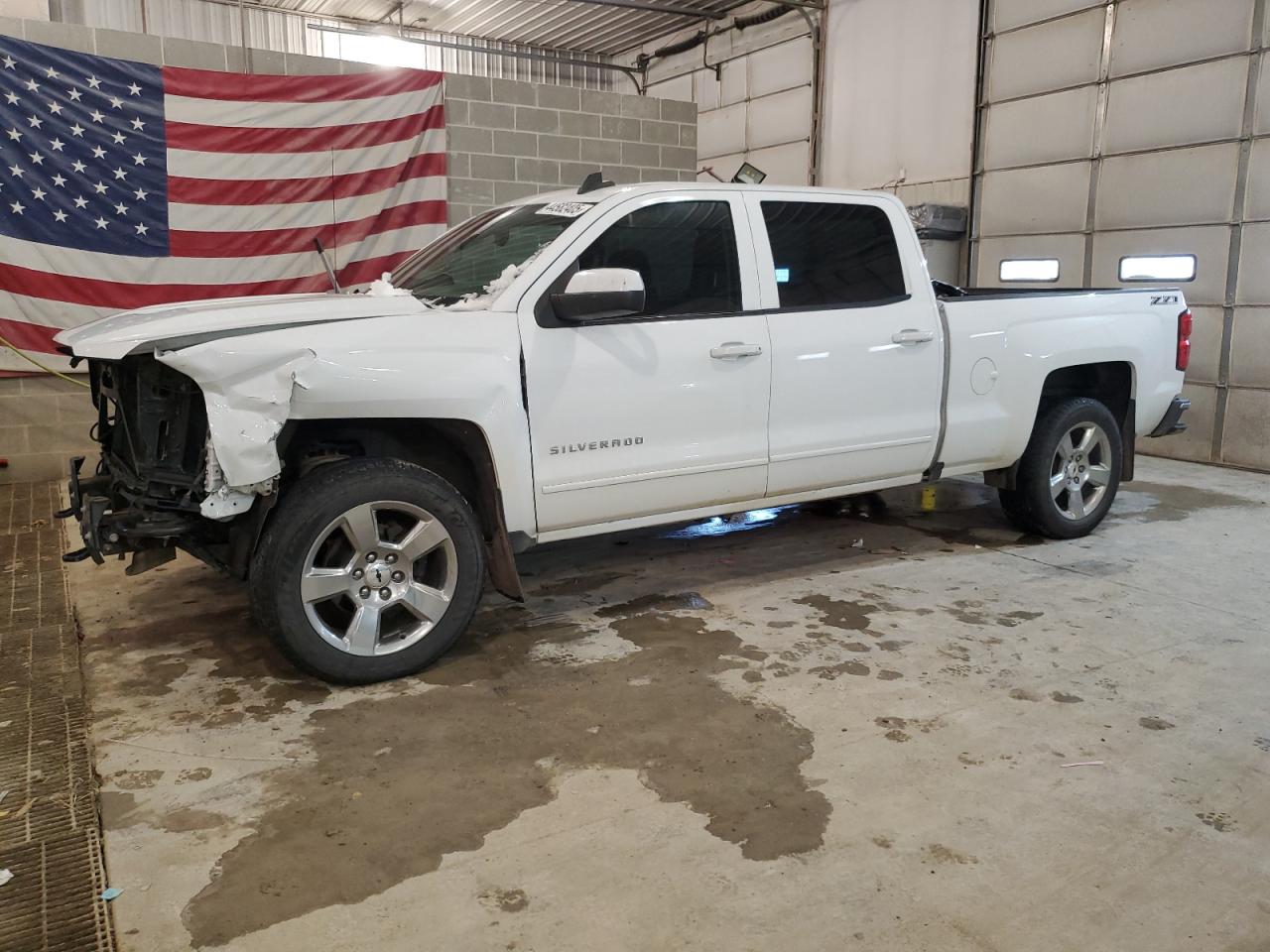 2018 Chevrolet Silverado VIN 1GCUKREC8JF200108