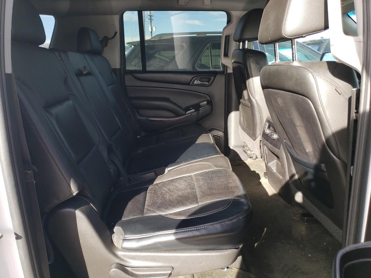 2015 GMC Yukon VIN 1GKS2HKC1FR260778 Copart auction photo, front end / hail damage thumbnail 11